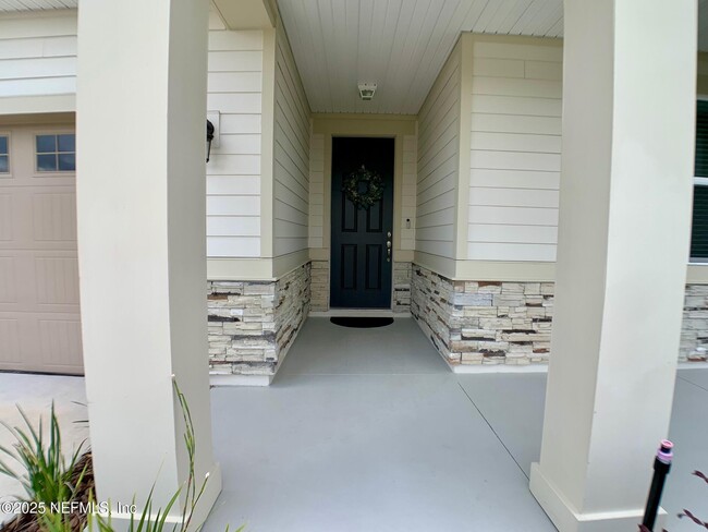 Photo - 1803 Amberly Dr