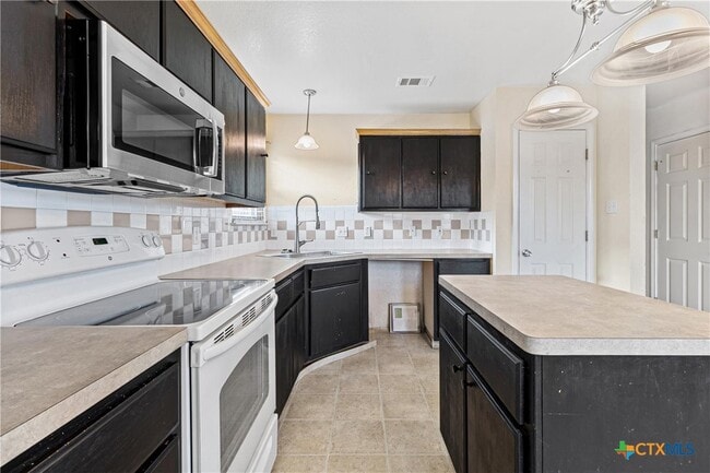 Photo - 1112 Katelyn Cir