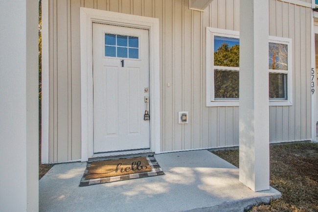 Photo - 5739 Murray Dr