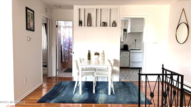 Building Photo - 35 Sternberger Ave Unit K