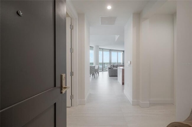 Photo - 2103 Bayshore Blvd Unit 802