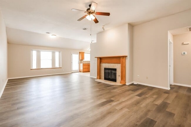 Photo - 1836 Parkridge Dr