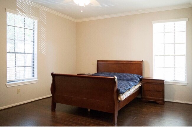 Photo - 2255 Braeswood Park Dr Unit 312