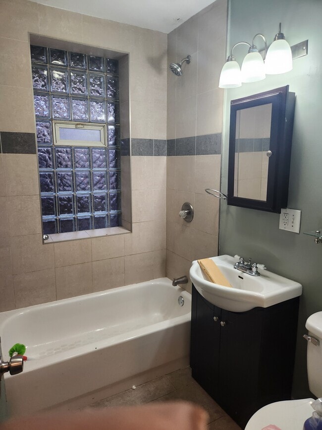 Photo - 7318 S Emerald Ave Unit 7318  2