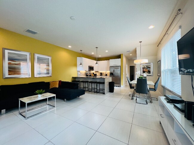 Photo - 1613 Tranquil Ave