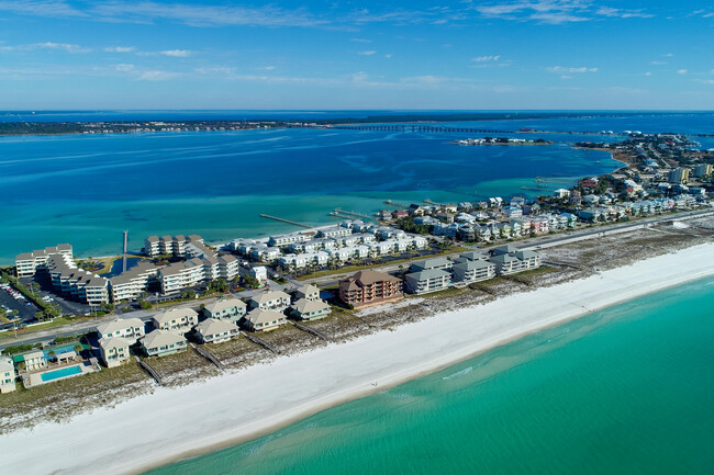 Photo - 1100 Fort Pickens Rd Townhome