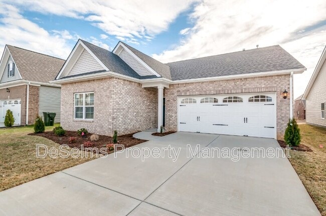 Photo - 1529 Holton Rd