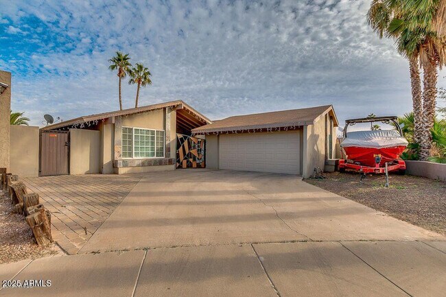 Photo - 2201 N 87th Way