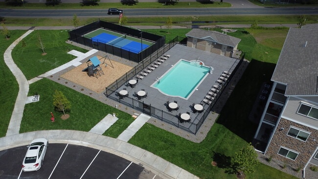 Photo - Chisago Lake Apartments