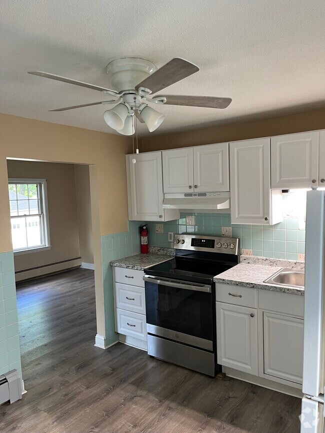 Building Photo - 7 Butman Rd Rental