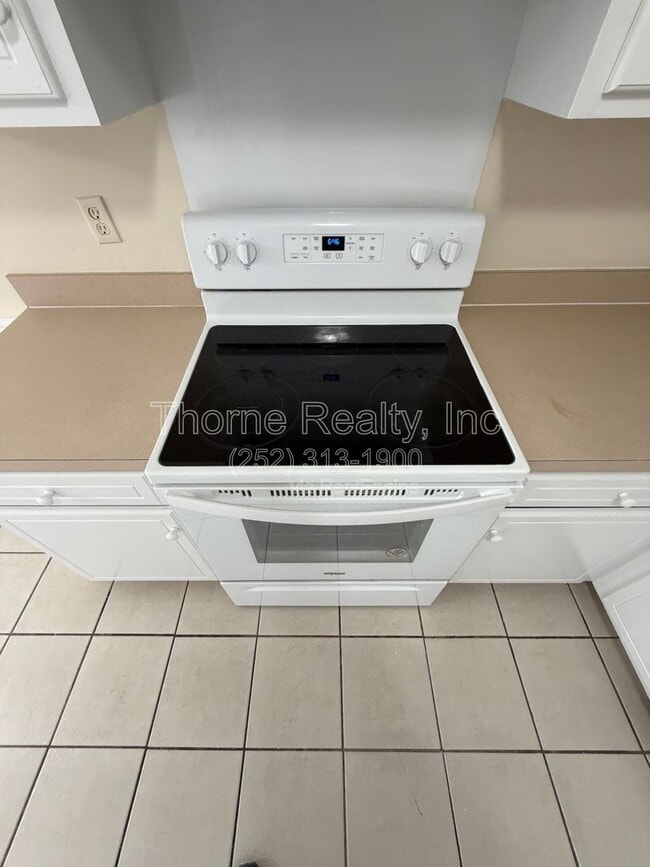 Photo - 2523 S Halifax Rd
