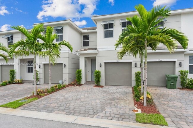 Photo - 110 SW 171st Wy