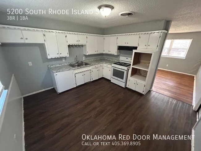 Photo - 5200 S Rhode Island Ave