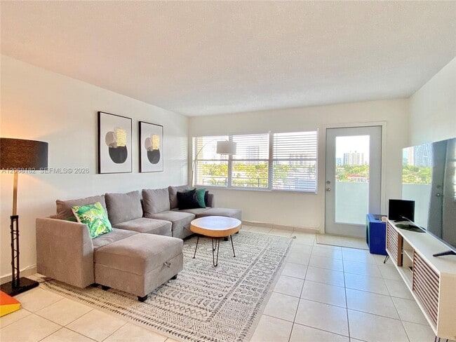 Photo - 401 Golden Isles Dr Unit 505