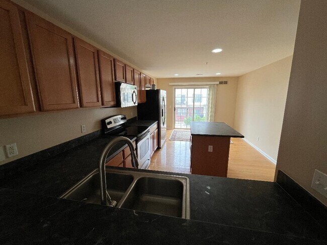 Photo - 3202 Camden Dr