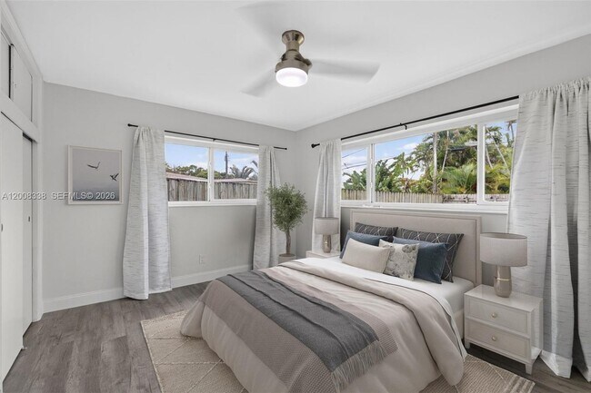 Photo - 2909 NW 9th Ave