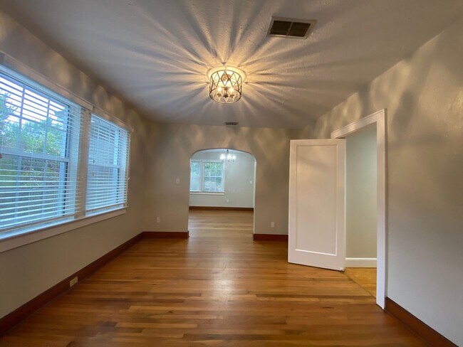 Photo - 948 Alachua Ave