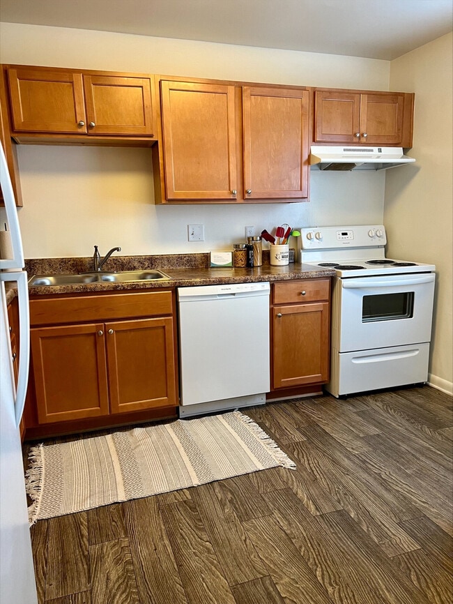 Auburn Pointe