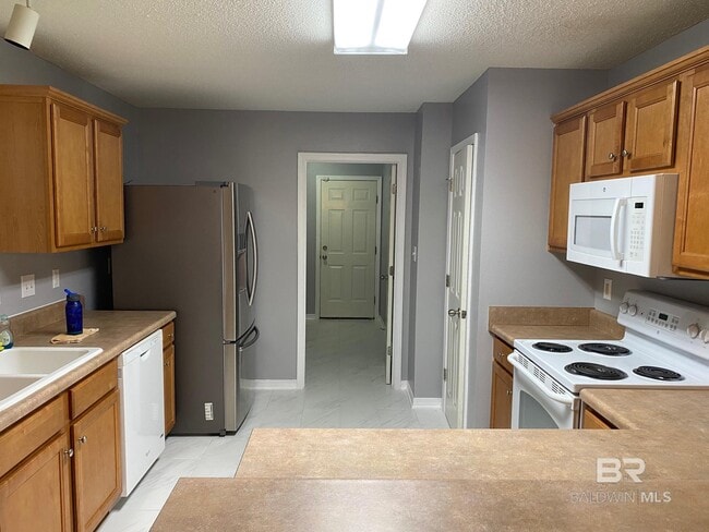 Photo - 8068 Deerwood Dr