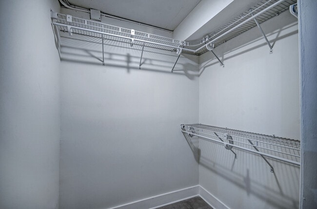 Photo - Admiral Apartments