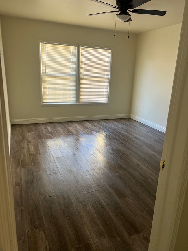 6121 S 10th Ave Unit 6125