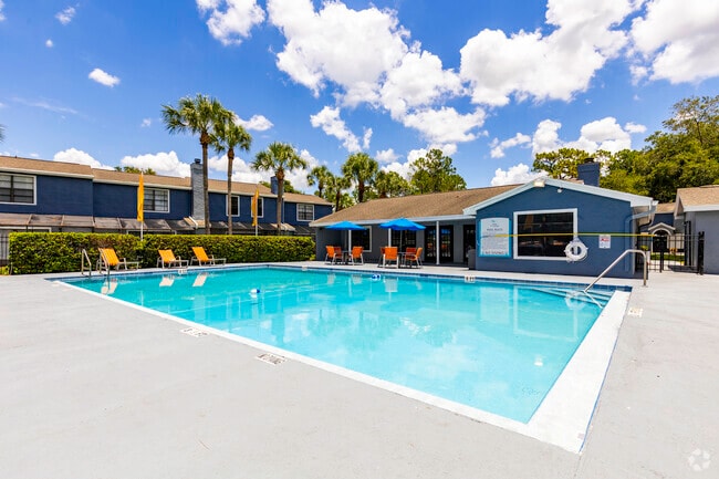 Pool - Village Townhomes