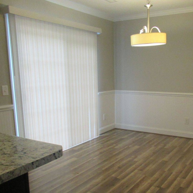 Photo - 124 Chandler Dr