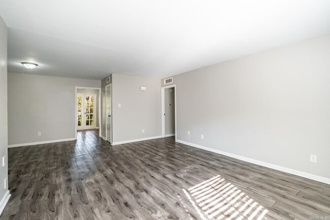 Photo - 1601 N Bryant St Unit A-4