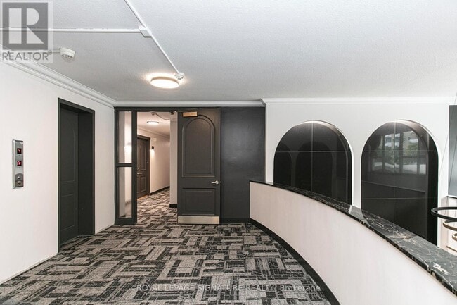 Photo - 10 Shallmar Blvd