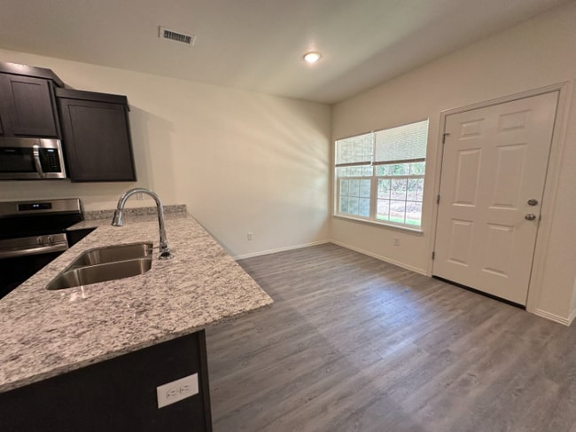 987 S Benchmark Ln Unit 1