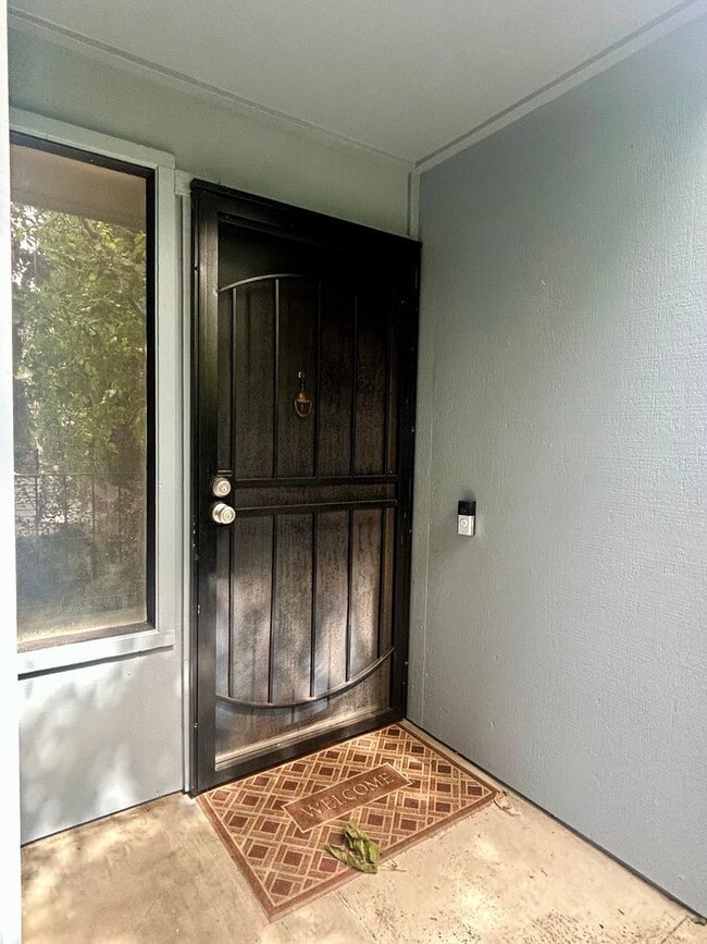 Photo - Private location! SkyWest Townhome for rent