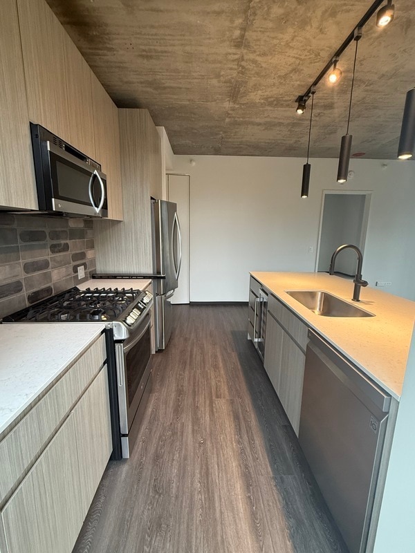 Photo - 1319 W Lake Unit 414