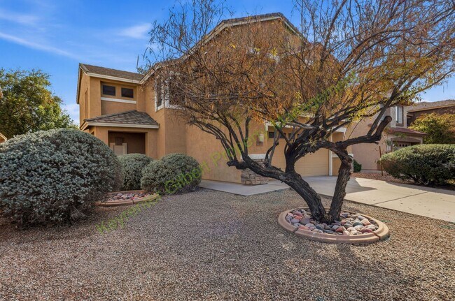 Photo - Charming 3-bed/2-bath Gilbert Home in Prime Location!