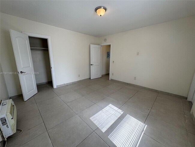 Photo - 1711 Fillmore St Unidad 506