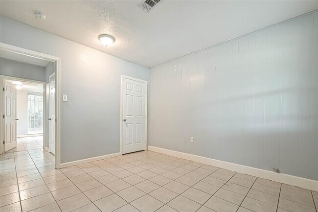 Photo - 4026 Knoxville St