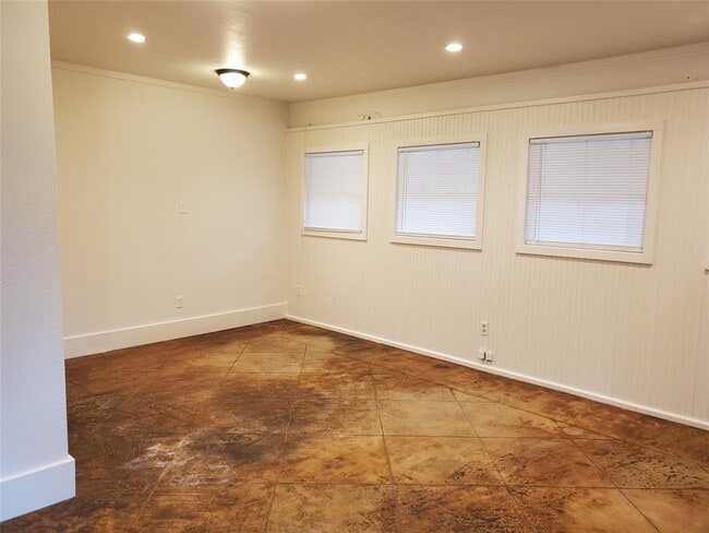 Photo - 3408 Northland Dr Unit C