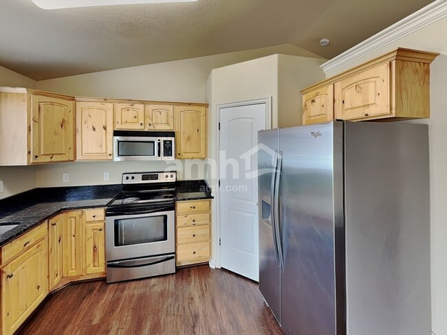 Photo - 2095 E Shadow Dr