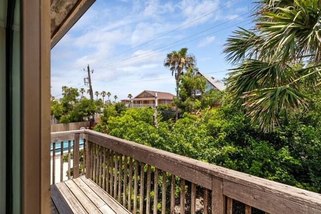 Photo - 1118 E Esperanza St