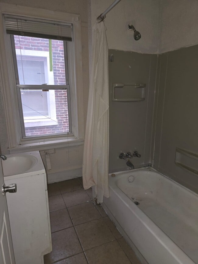 Photo - 5251 Spruce St Unit 2F