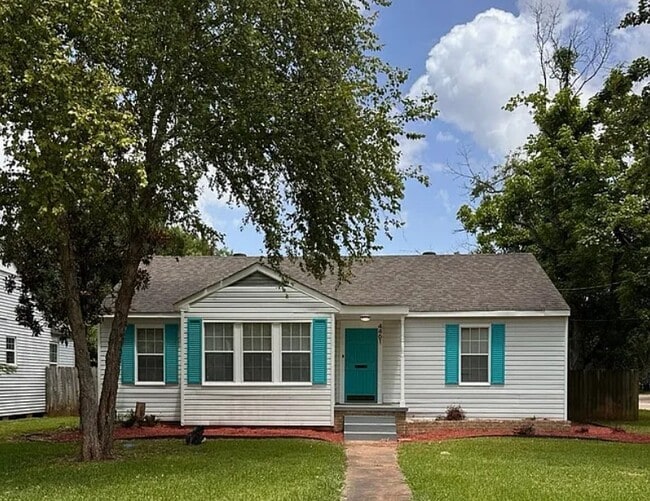 Photo - 4461 Clingman Dr House