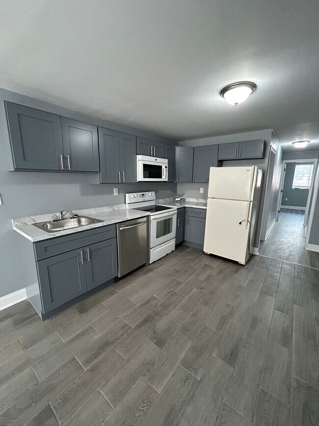 Photo - NEW 2 BED 1 BATH APARTMENT FIRST FLOOR Unit 6435 CHELWYNDE AVE -  A