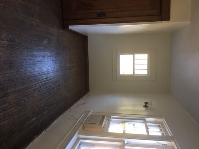 1 bed/1 bath APT just south of downtown - 1 bed/1 bath APT just south of downtown