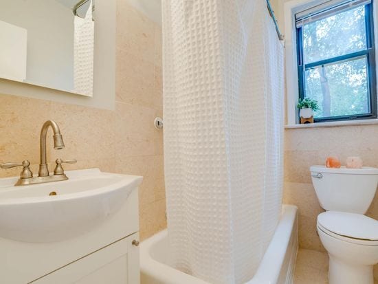 Photo - 2655 41st St NW Unidad 301