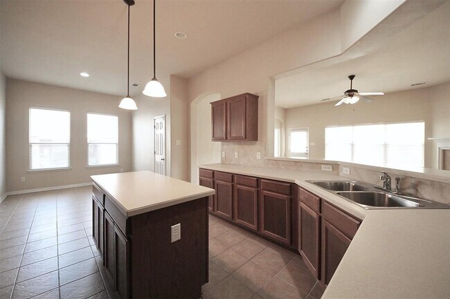 2603 Saddle Blanket Pl