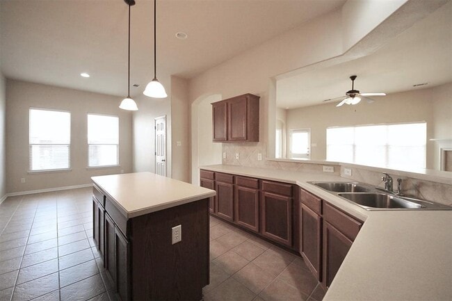Photo - 2603 Saddle Blanket Pl