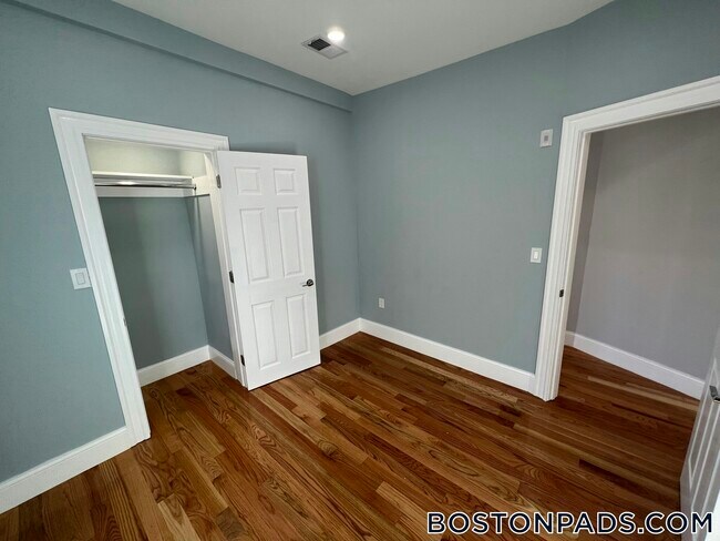 Photo - 29 Alpine St Unit 2