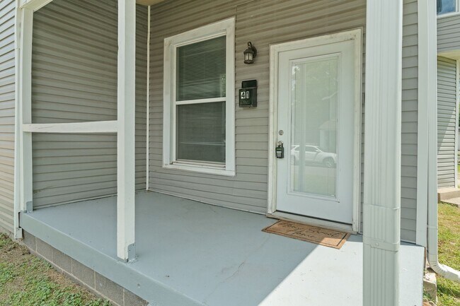 Photo - Pet Friendly 4-Bed, 2.5-Bath Home Near Indy Attractions