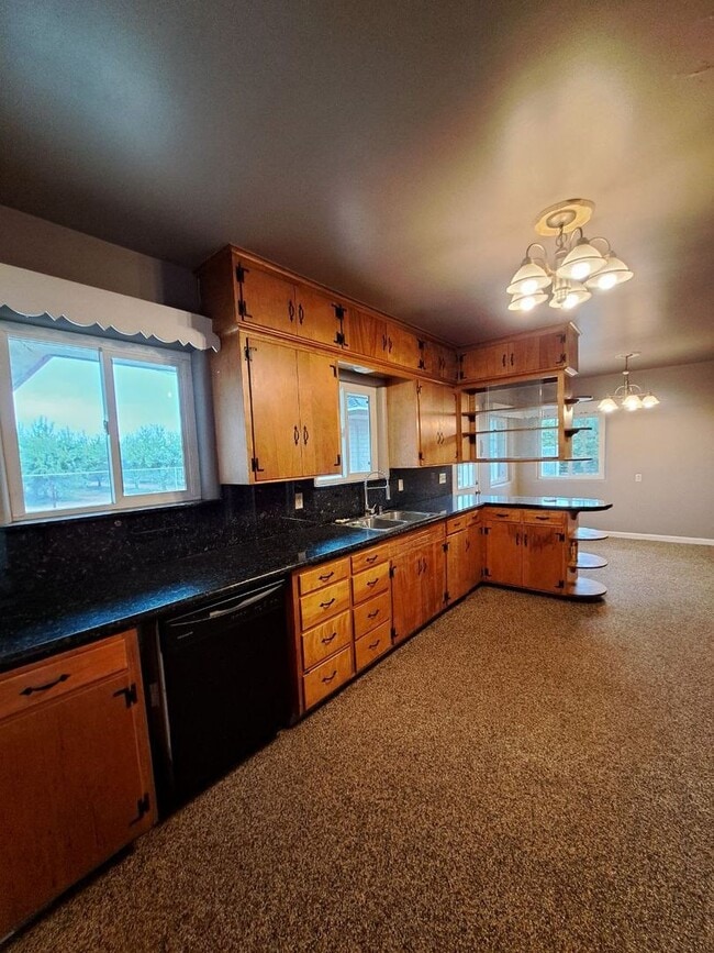 Photo - 3BR Country Style Home Available NOW!