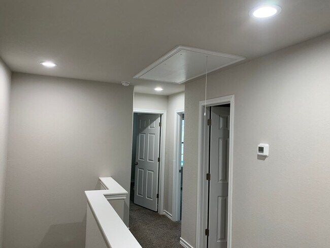 Photo - Town home for rent