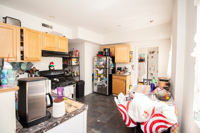 Photo - 246 Market St Unit 1